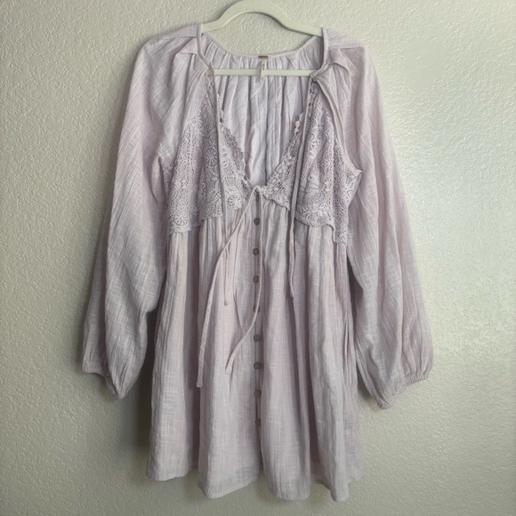 Free People Summer Struttin' Crochet Puff Sleeve Cute Mini Dress in Bubble Bath - Picture 2 of 5